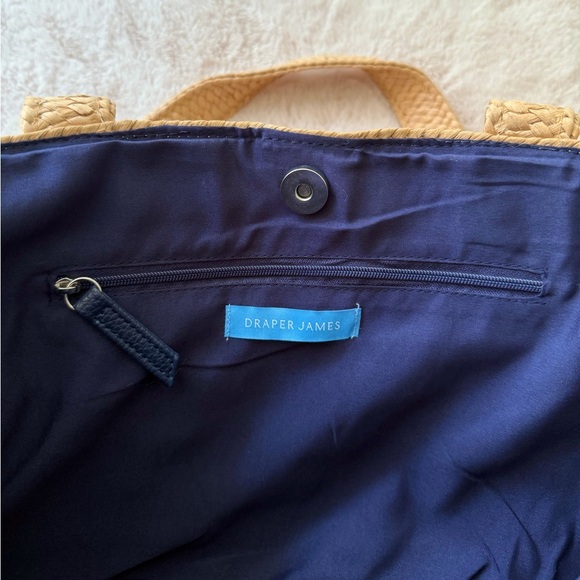 NWOT Draper James Everyday Straw Tote Bag with Floral Satin Scarf - Picture 5 of 7